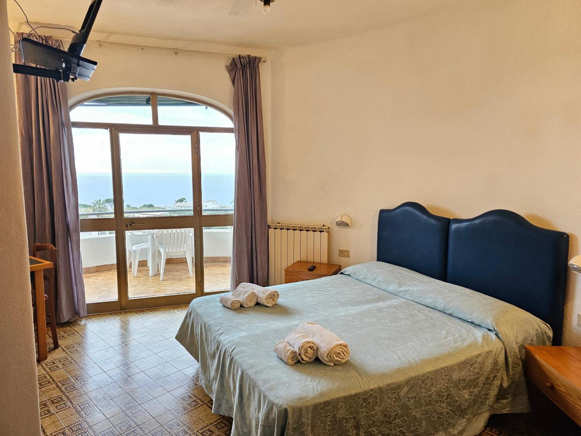 Paco Residence Benessere & Relax Forio  Екстер'єр фото
